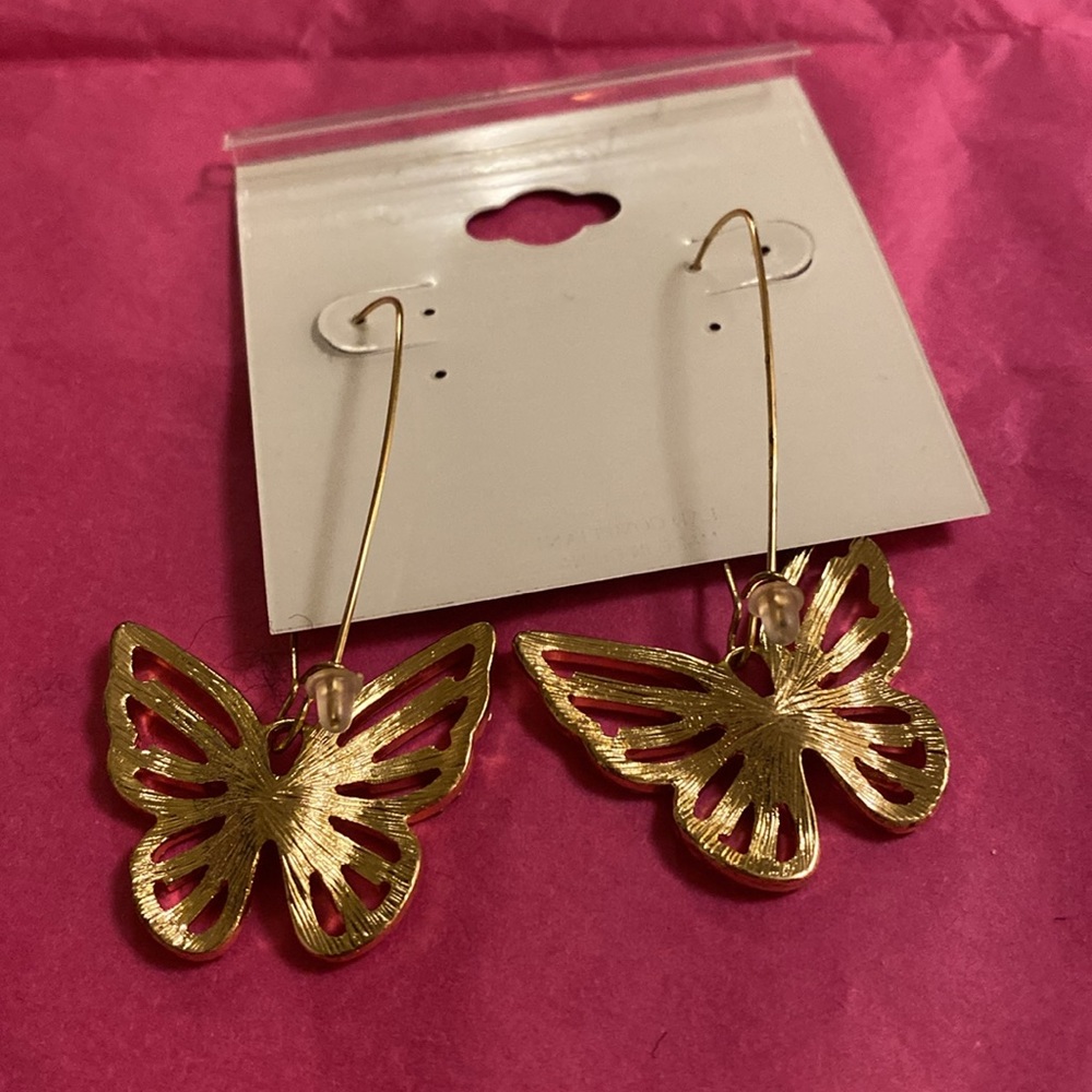 Natasha Couture Butterfly Earrings, 1” long, sparkly, beautiful earrings, NWT - Picture 3 of 3